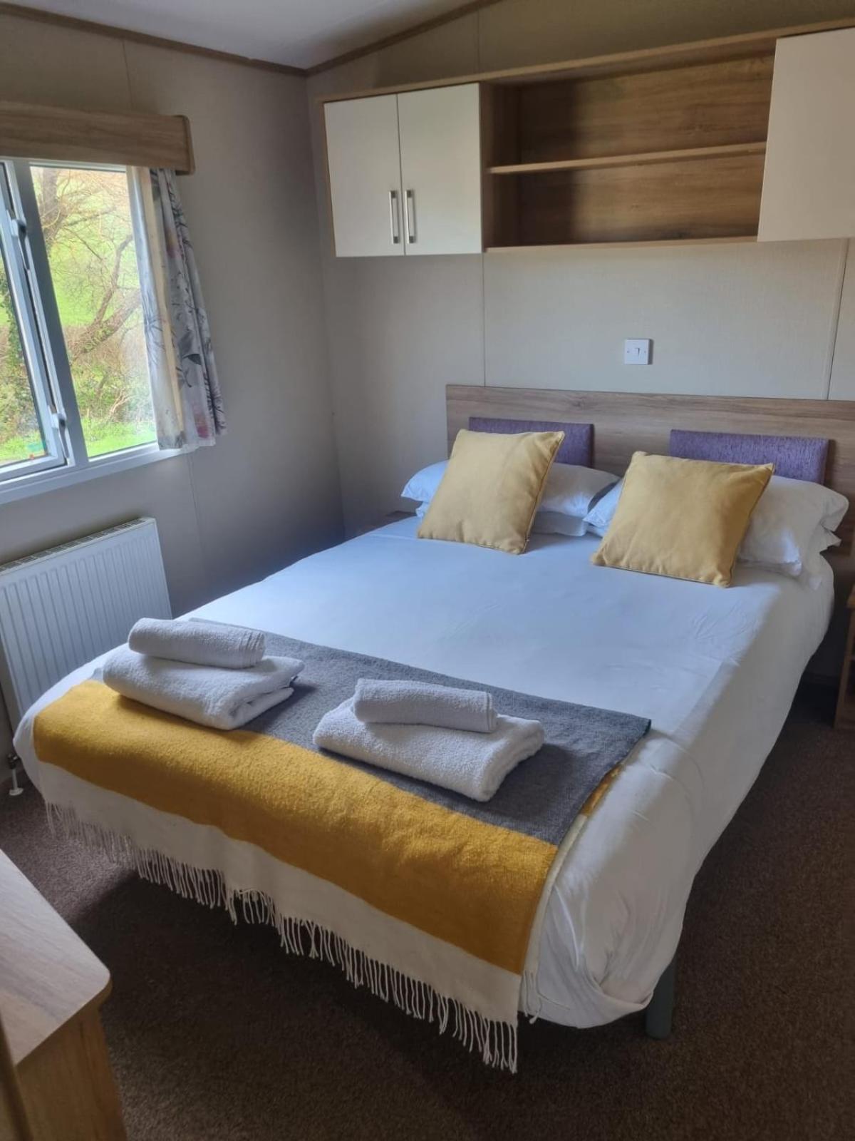 Newquay Bay Porth Caravan - 6 Berth Luaran gambar