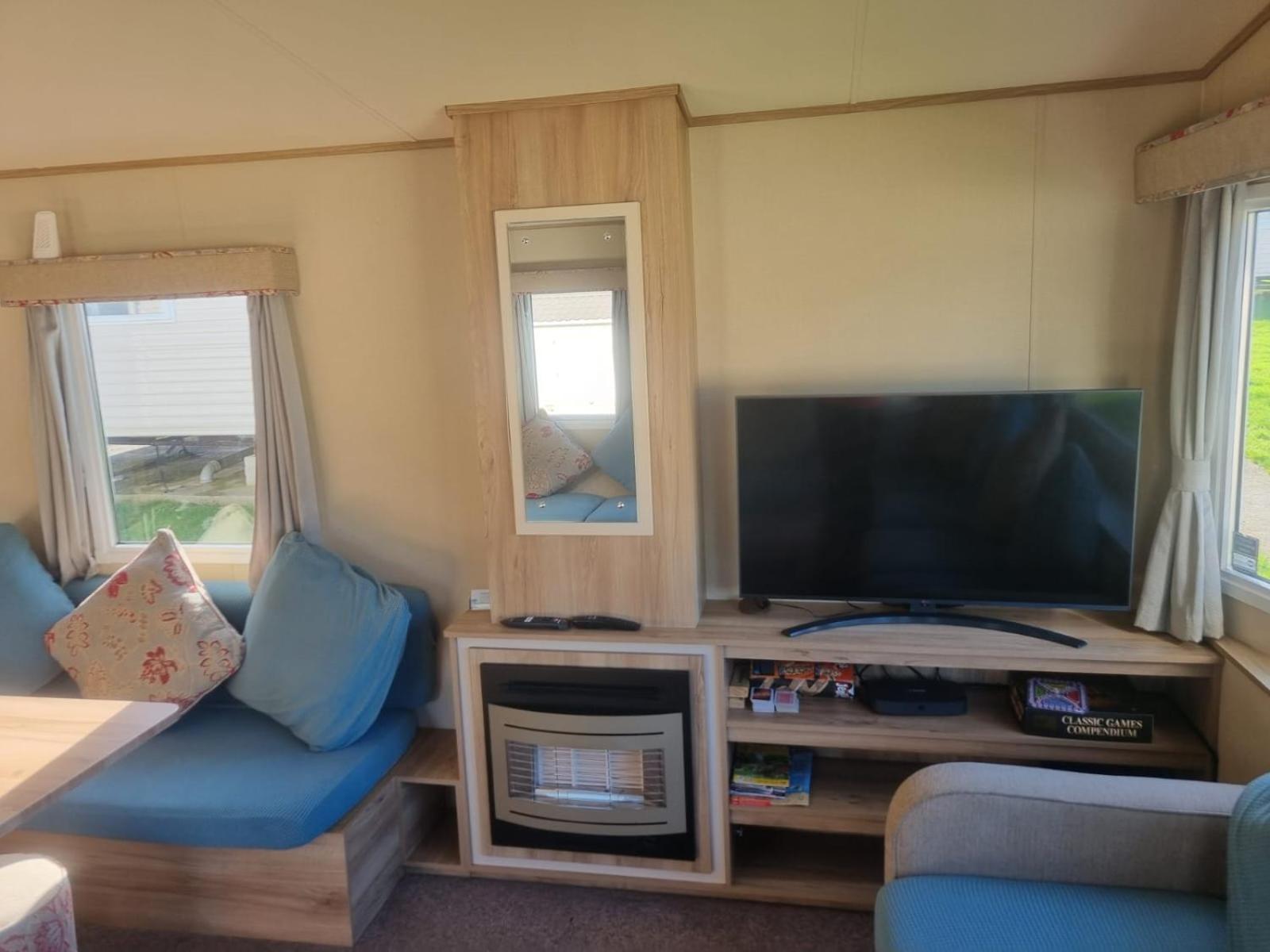 Newquay Bay Porth Caravan - 6 Berth Luaran gambar