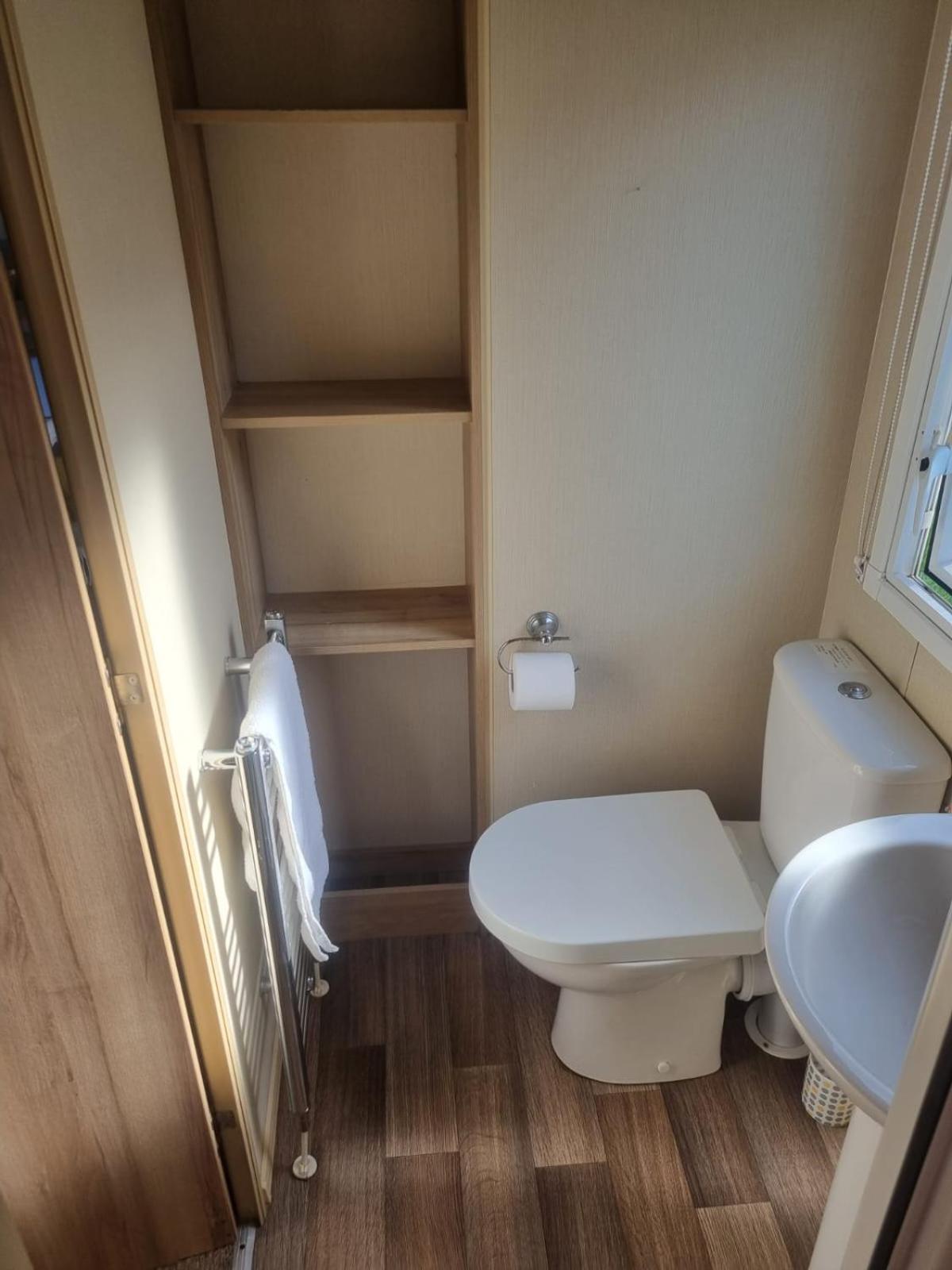 Newquay Bay Porth Caravan - 6 Berth Luaran gambar
