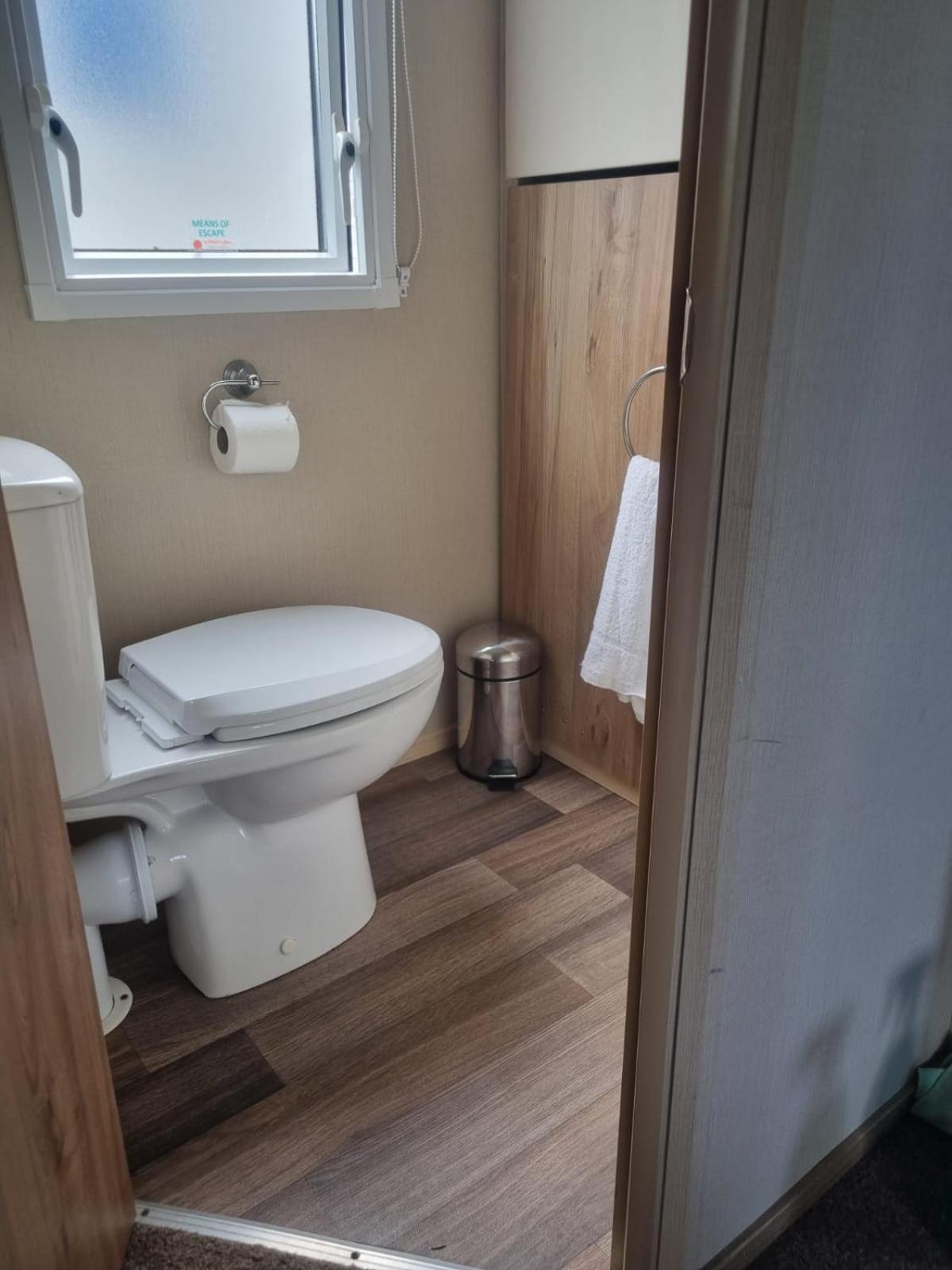 Newquay Bay Porth Caravan - 6 Berth Luaran gambar